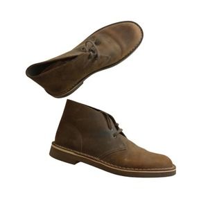 Clarks Chukka Seude Leather Boots Sz 9 M Brown Round Toe Mens Shoes EUC